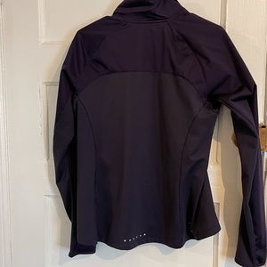 New without tag Nike dri fit jacket .